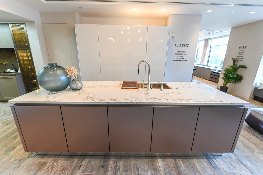 SieMatic S2 Modern Rose Gold Handleless Island with Lotus White Hideaway Pantry | photo 57
