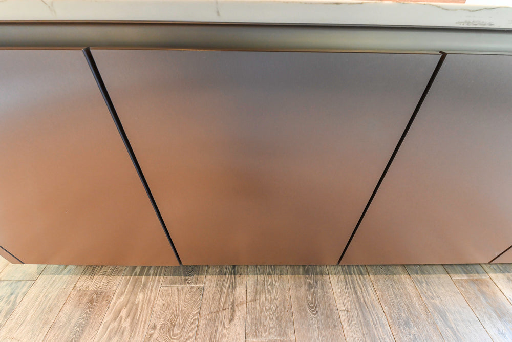 SieMatic S2 Modern Rose Gold Handleless Island with Lotus White Hideaway Pantry | photo 103