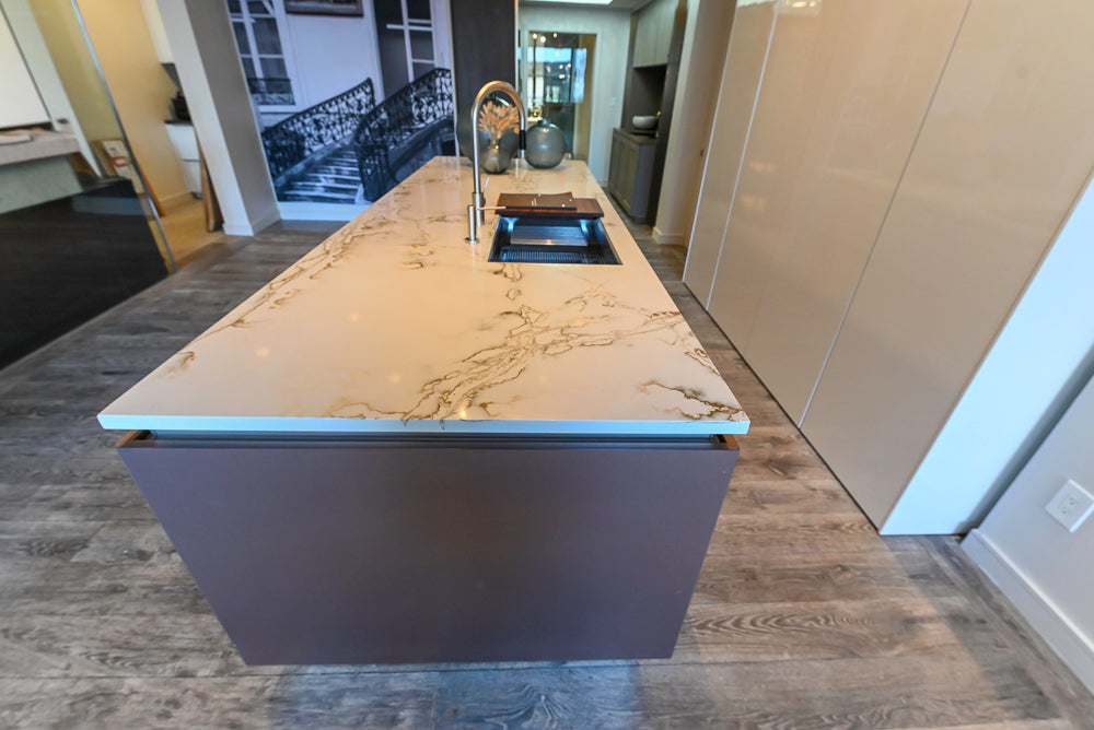 SieMatic S2 Modern Rose Gold Handleless Island with Lotus White Hideaway Pantry | photo 60