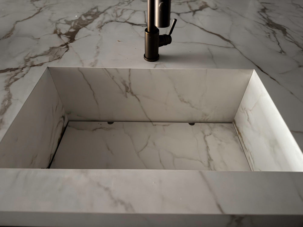 Binova Modern Kitchen System with Island & Pitt Cooktop