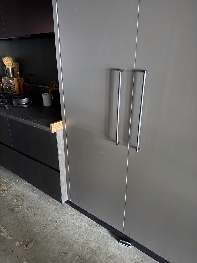 Binova Modern Kitchen System with Island & Pitt Cooktop