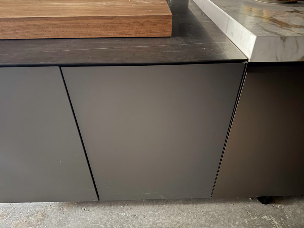 Binova Modern Kitchen System with Island & Pitt Cooktop