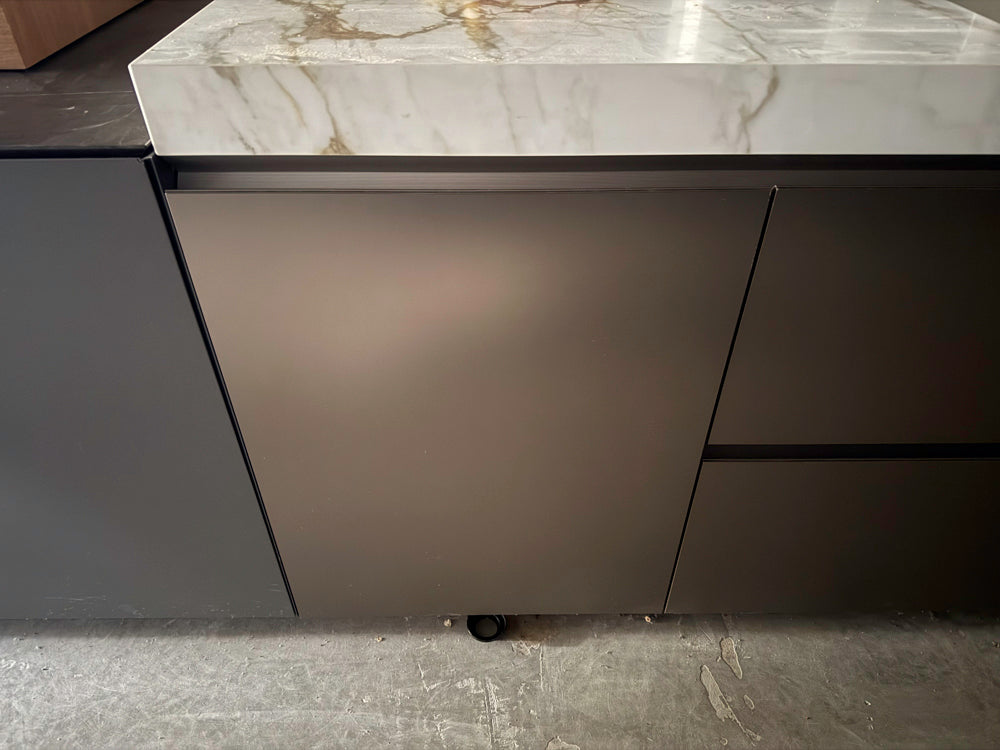 Binova Modern Kitchen System with Island & Pitt Cooktop