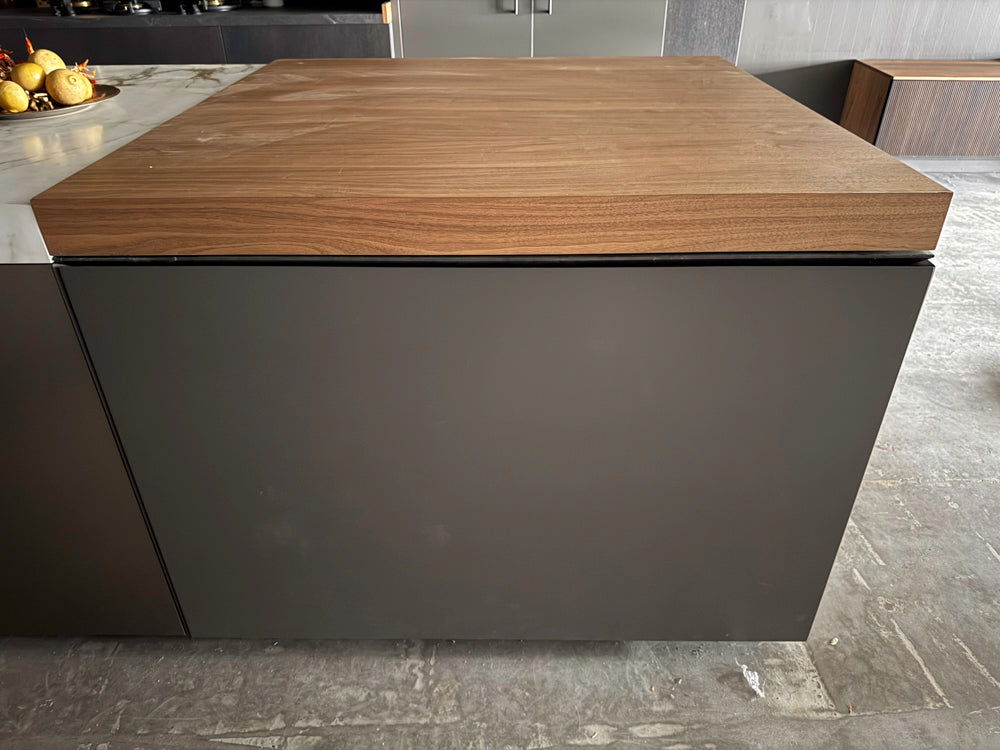 Binova Modern Kitchen System with Island & Pitt Cooktop