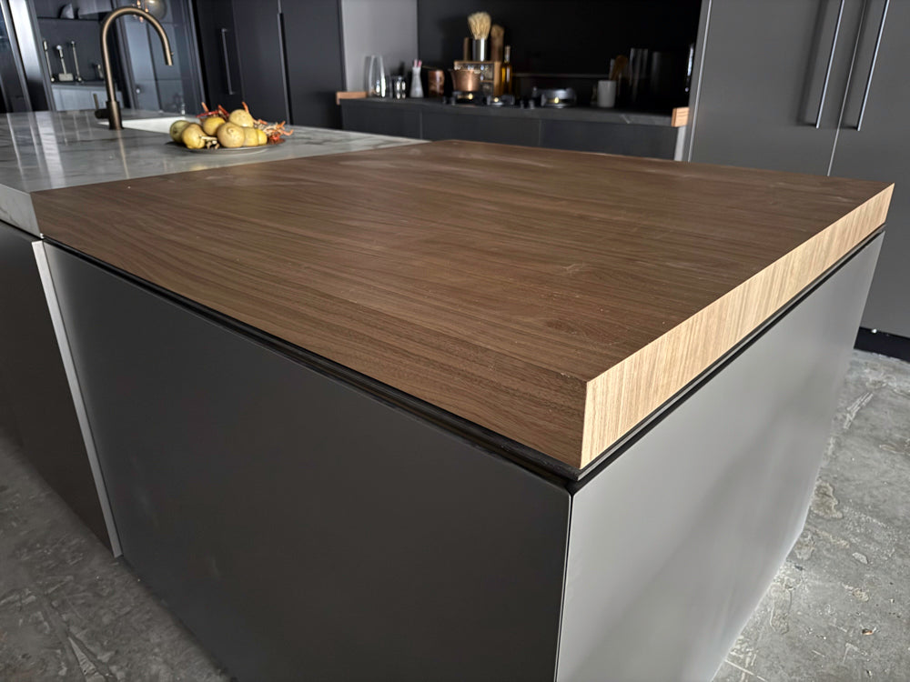 Binova Modern Kitchen System with Island & Pitt Cooktop