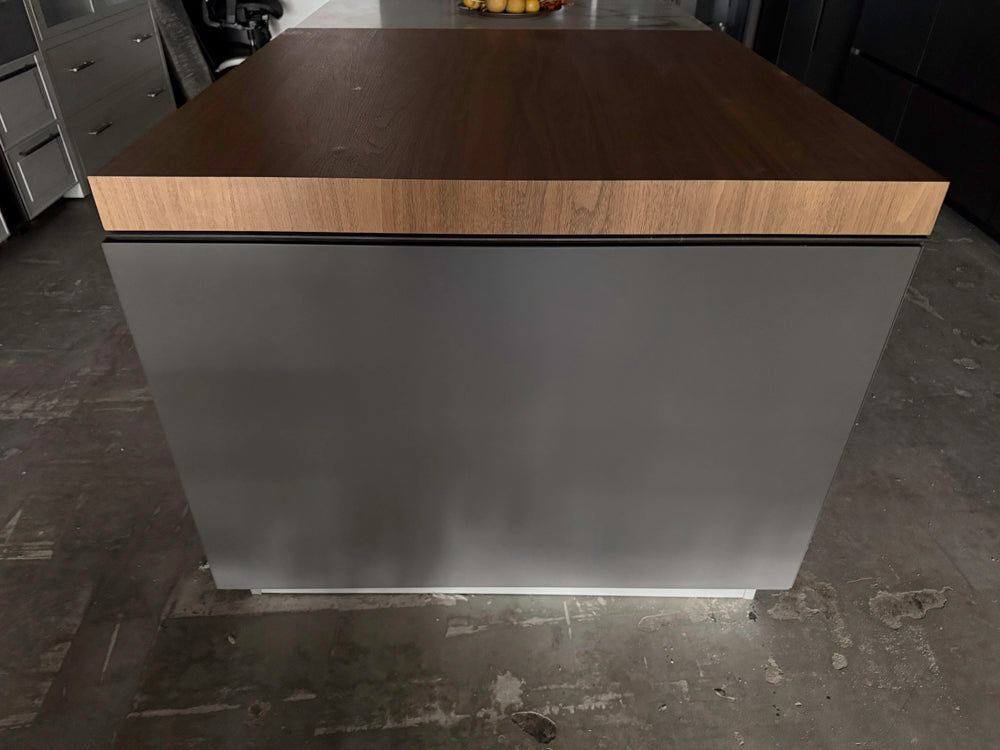 Binova Modern Kitchen System with Island & Pitt Cooktop