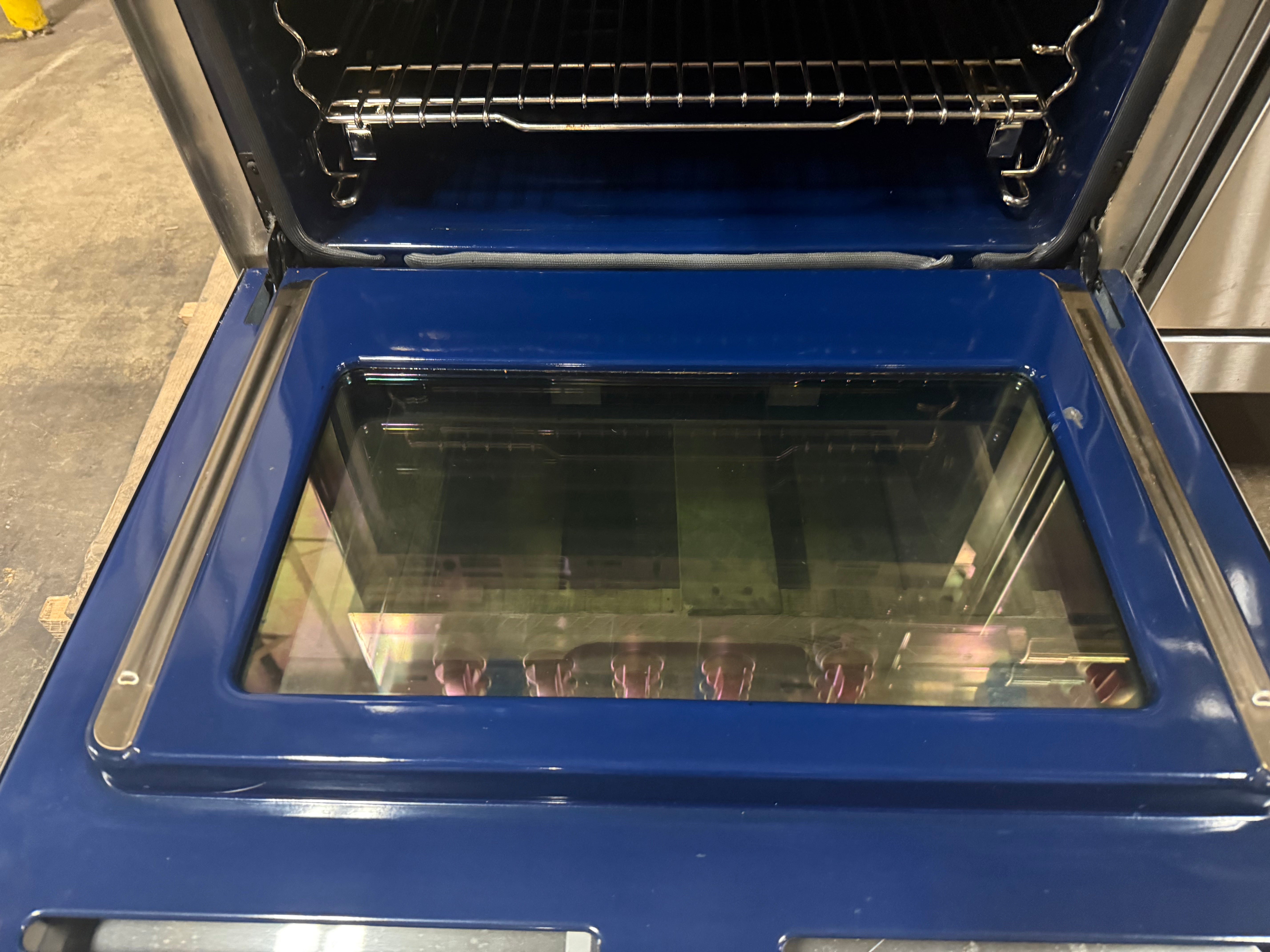 Wolf DF606CG 60" Stainless Steel Dual Fuel Range