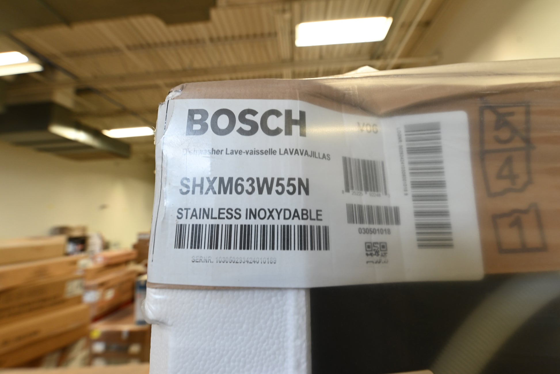 Bosch SHXM63W55N 24" Stainless Steel Dishwasher