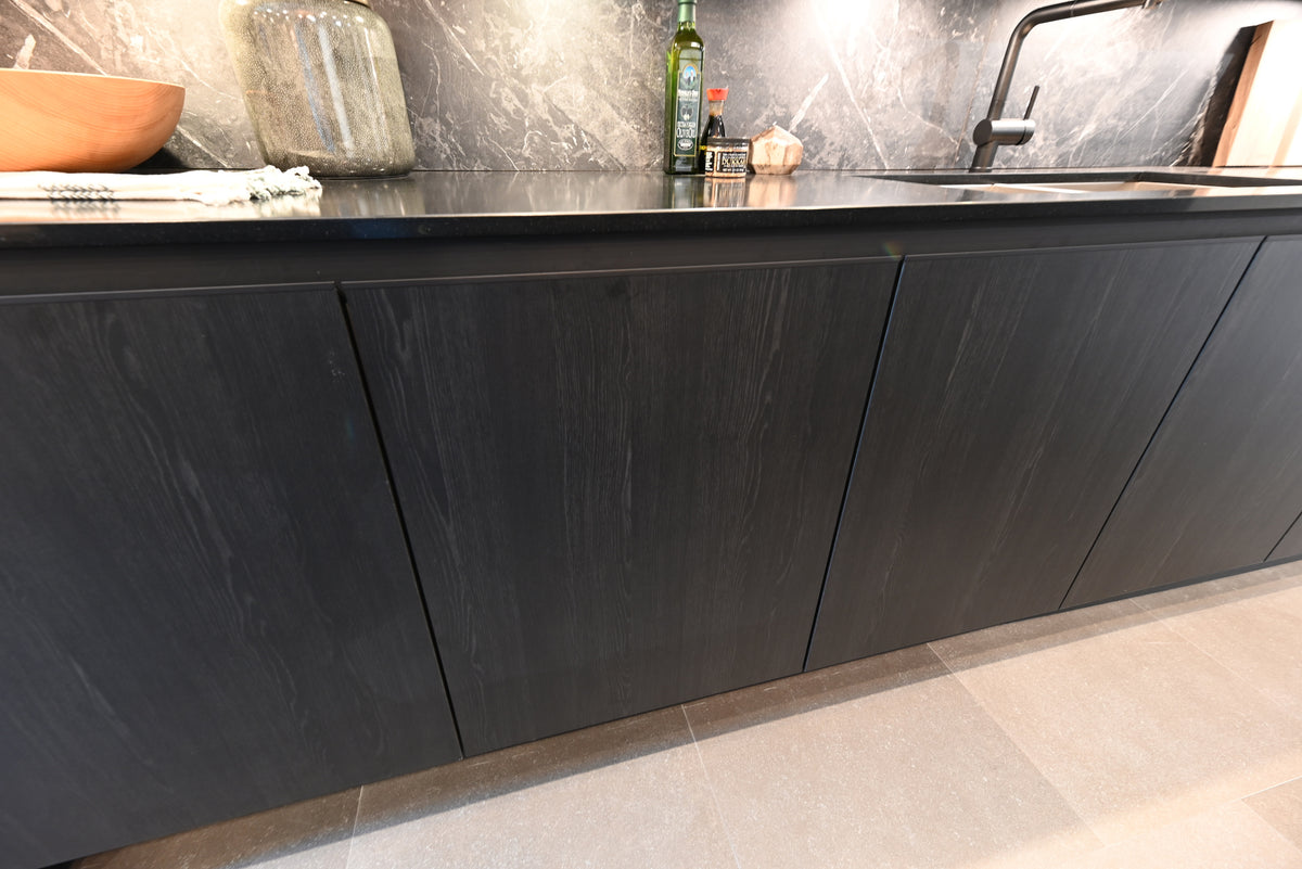 SieMatic Modern Black Kitchen with Island & Miele Appliances | photo 62