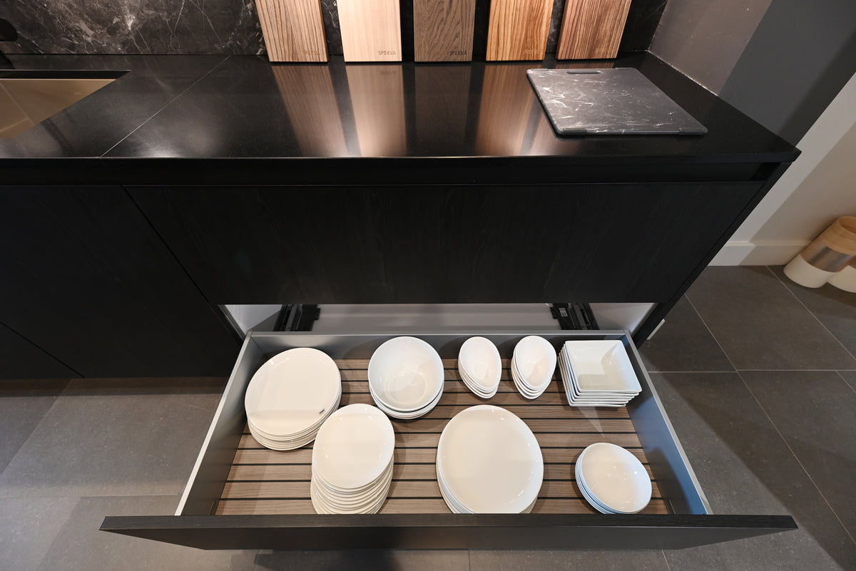 SieMatic Modern Black Kitchen with Island & Miele Appliances | photo 73