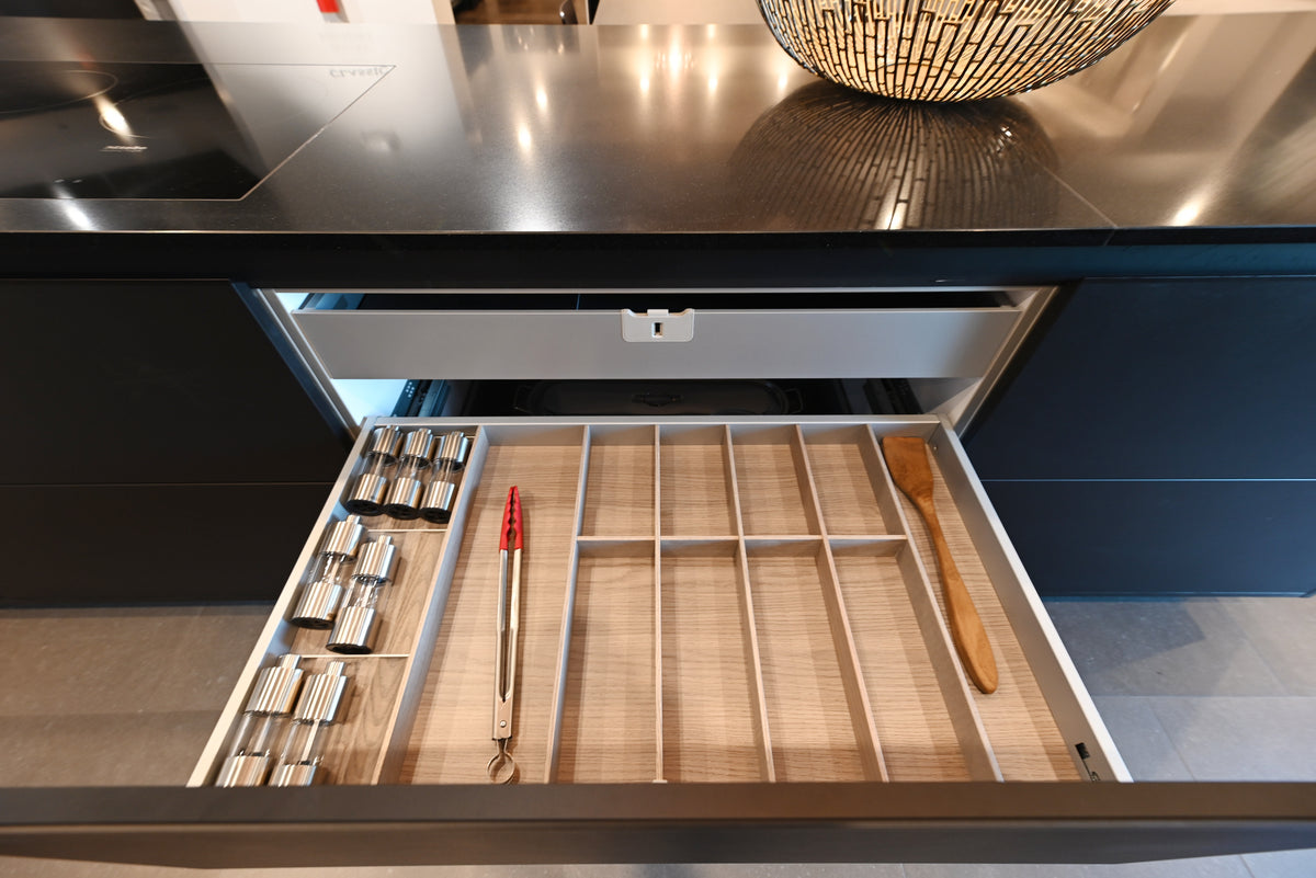SieMatic Modern Black Kitchen with Island & Miele Appliances | photo 88