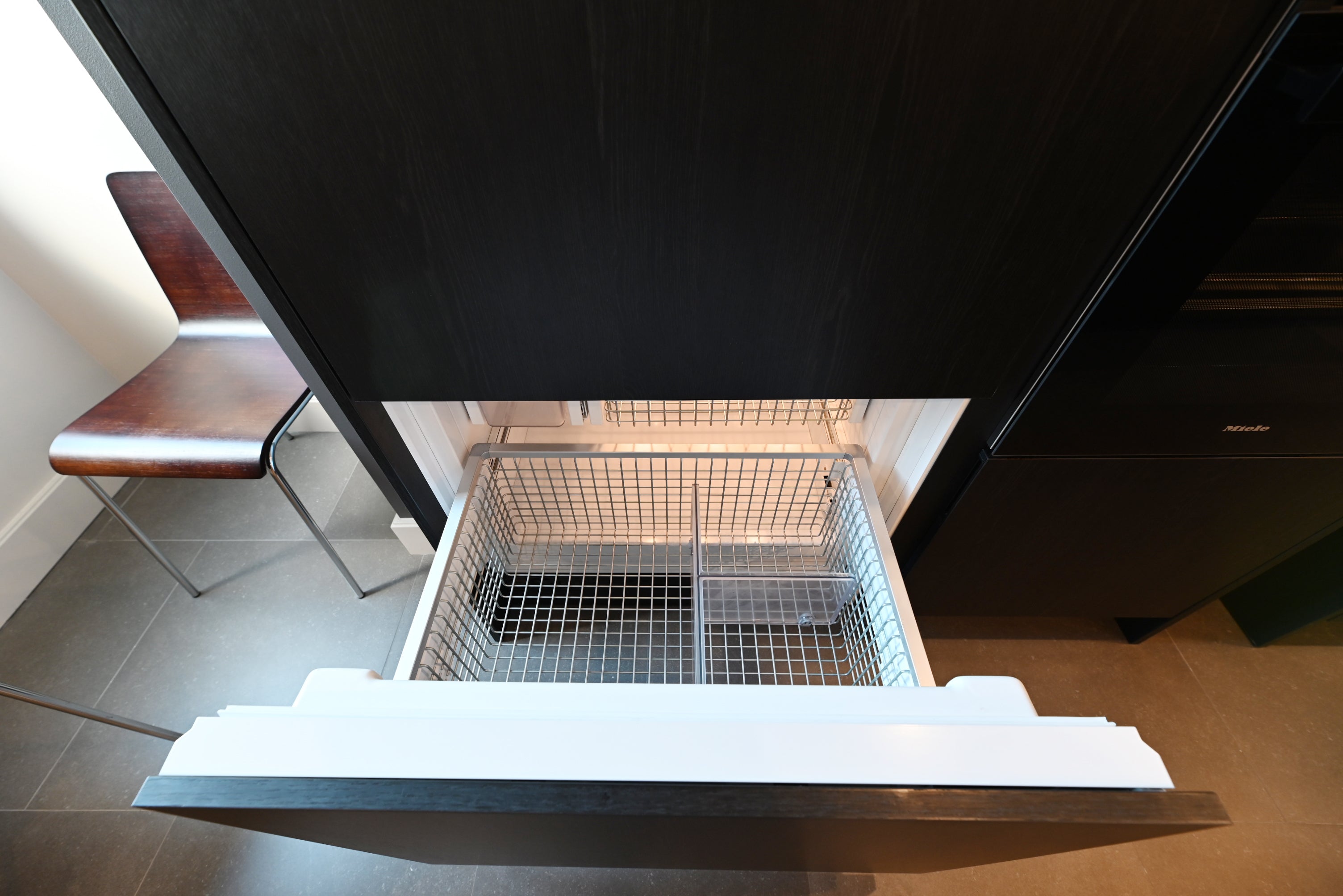 SieMatic Modern Black Kitchen with Island & Miele Appliances