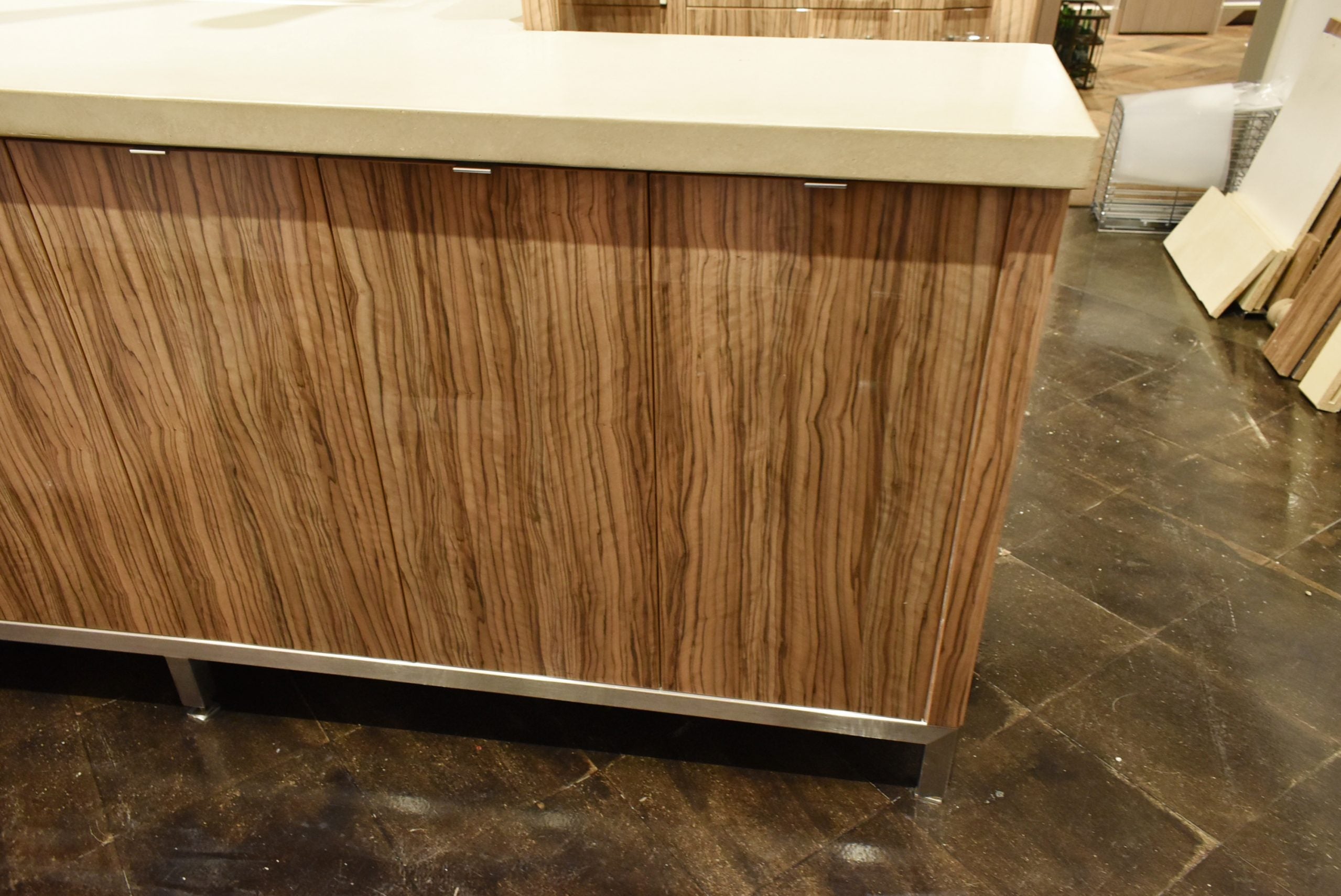 Downsview Olivewood Smooth Wood Modern Showroom Display Kitchen