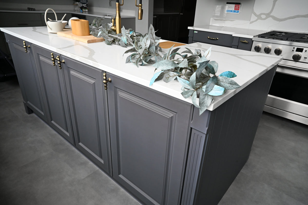 Wren Georgian Juratek Forest Green Matte Kitchen