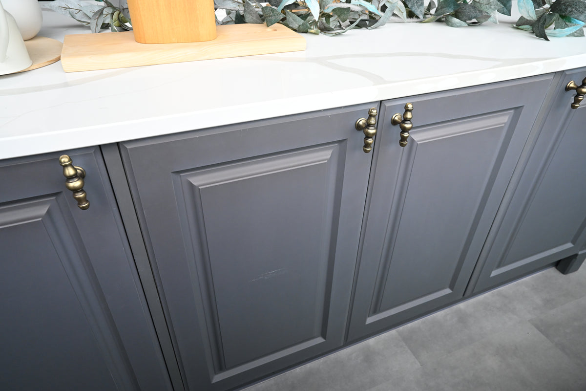 Wren Georgian Juratek Forest Green Matte Kitchen