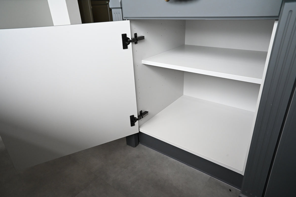 Wren Georgian Juratek Forest Green Matte Kitchen