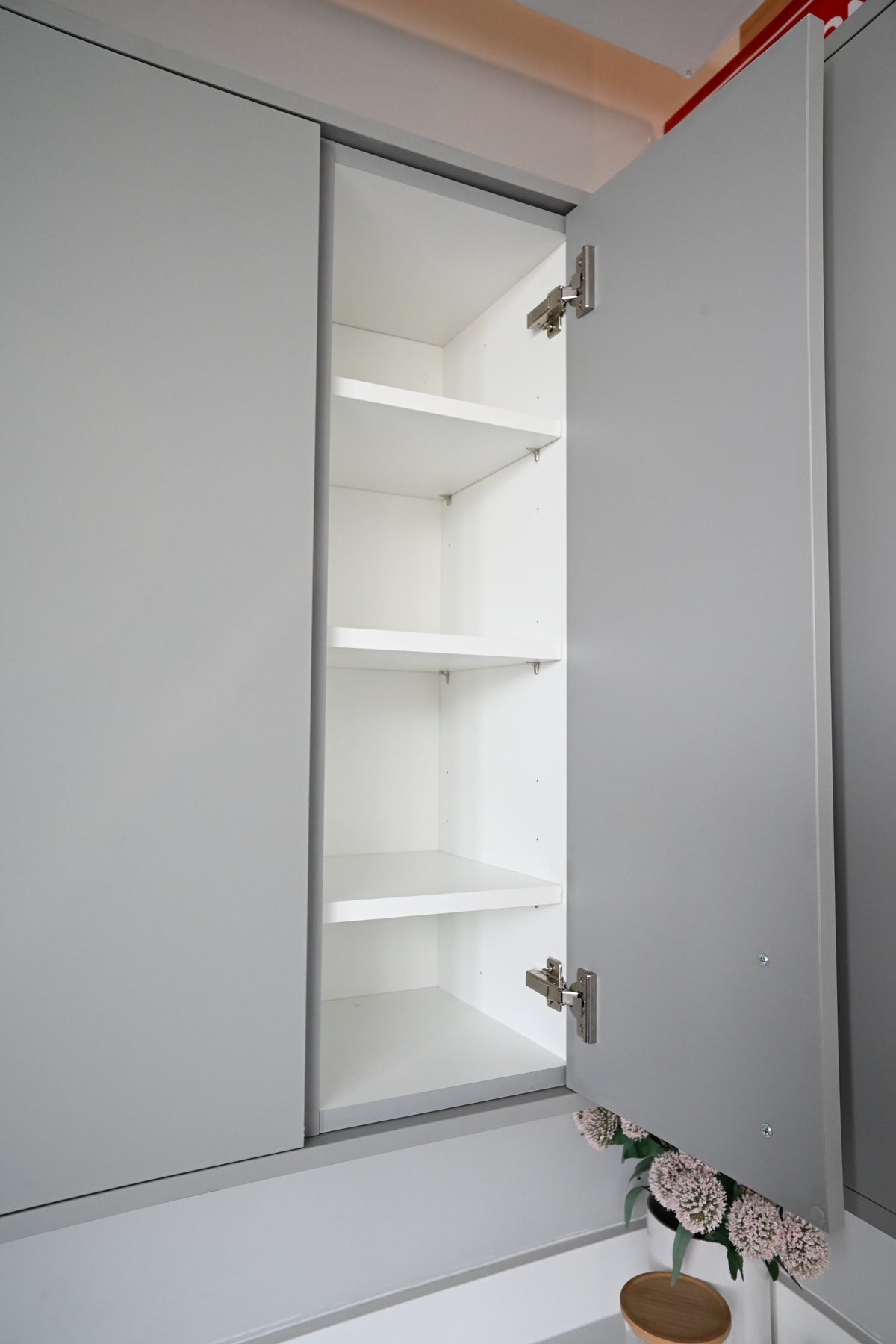 Wren Autograph Ash Grey Silk Kitchen