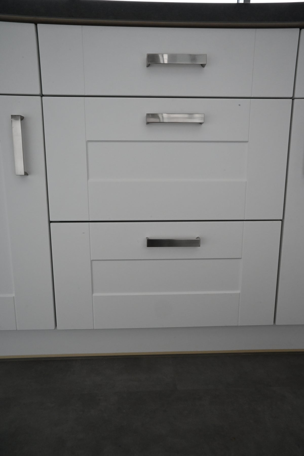 Wren Shaker Classic White Matte Kitchen