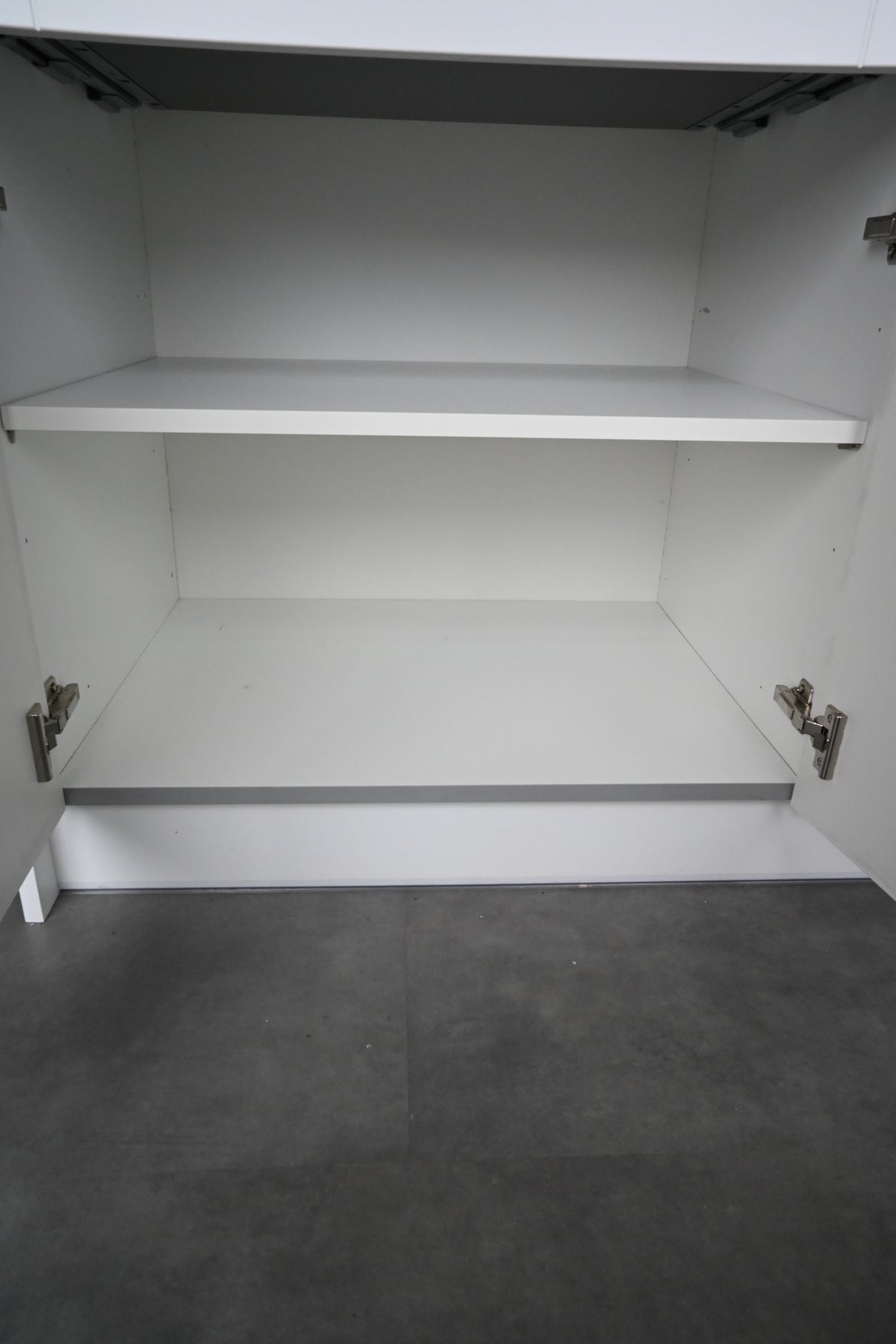 Wren Shaker Classic White Matte Kitchen