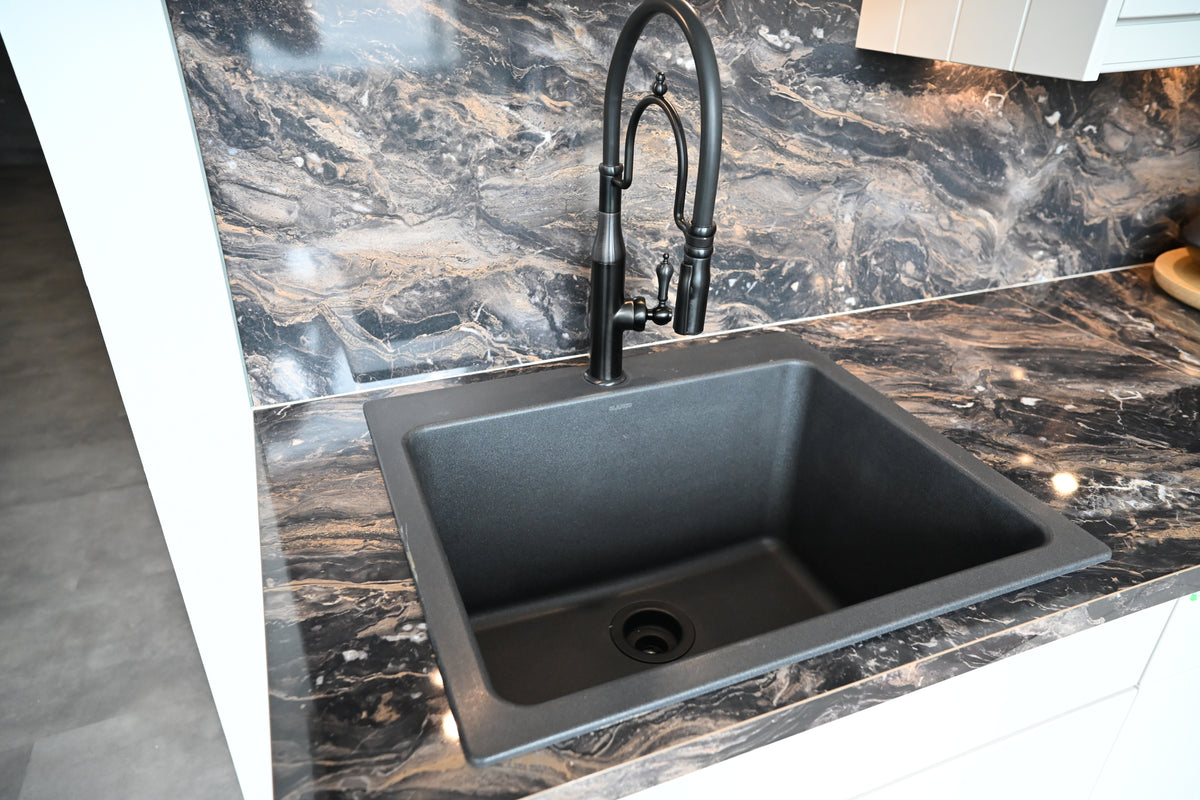 Wren Shaker Classic Cashmere Matte Kitchen