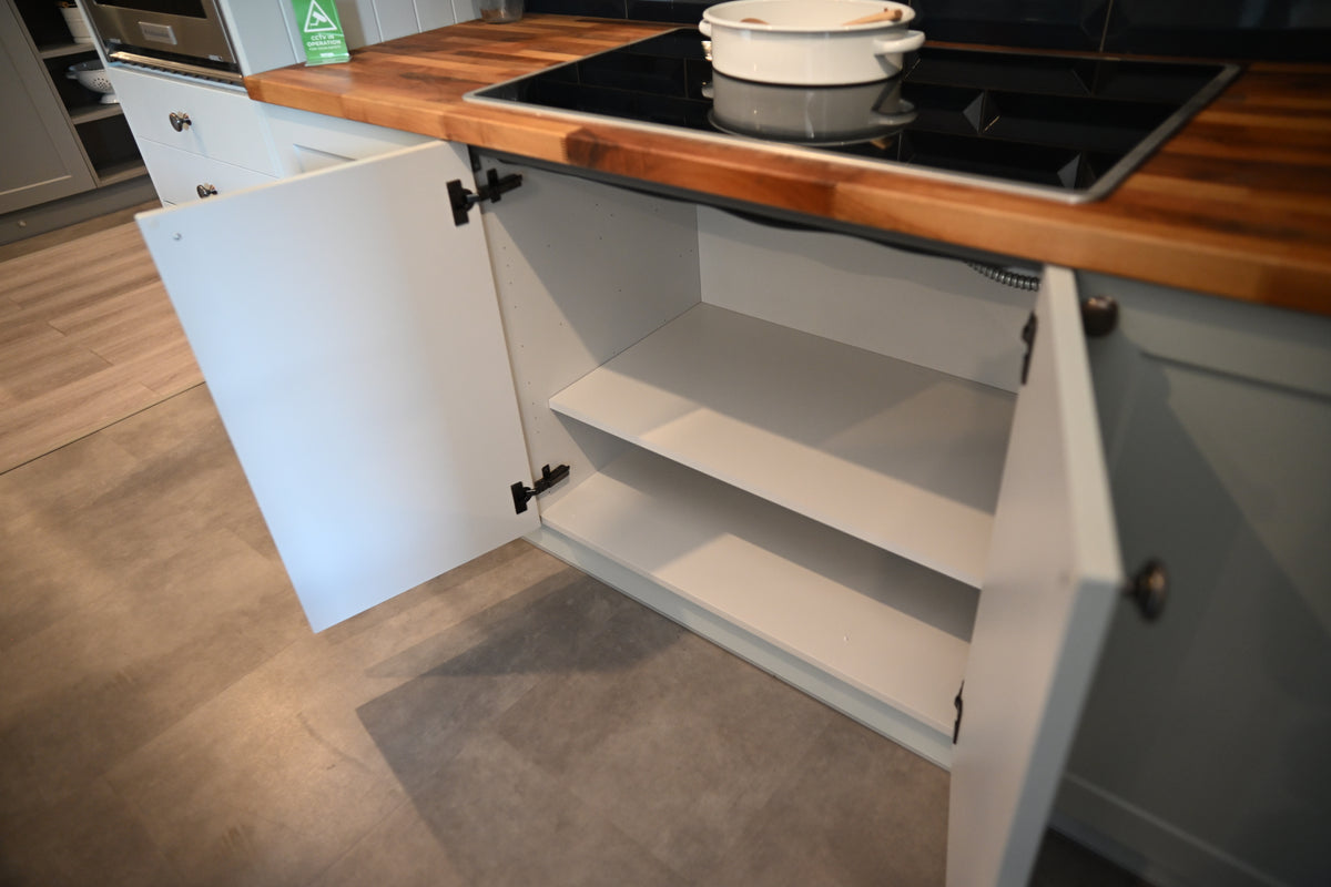 Wren Shaker Off White Matte Kitchen