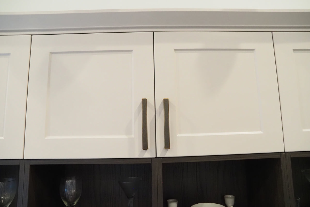 Wren Infinity Plus Shaker Chelsea Juratek Cashmere Matte Kitchen