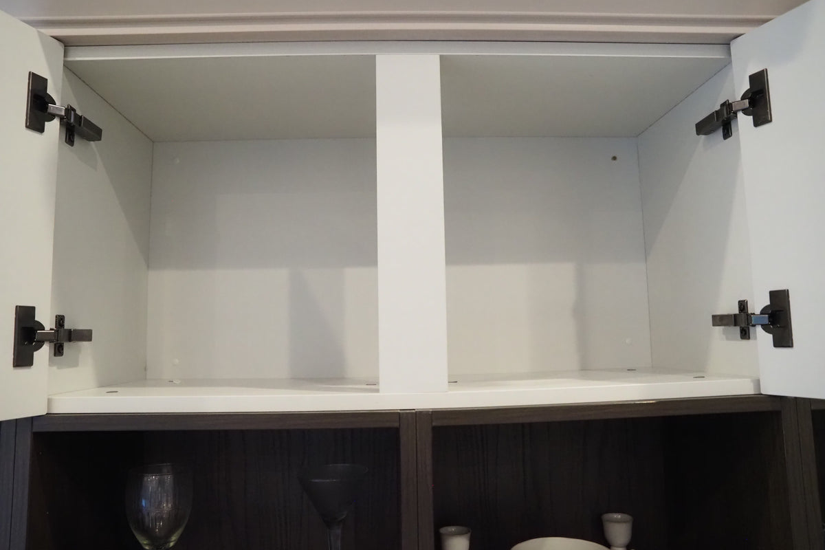 Wren Infinity Plus Shaker Chelsea Juratek Cashmere Matte Kitchen