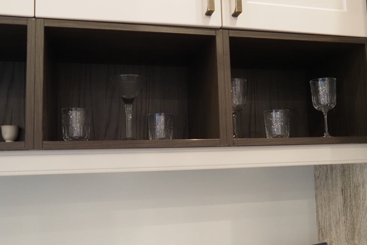 Wren Infinity Plus Shaker Chelsea Juratek Cashmere Matte Kitchen