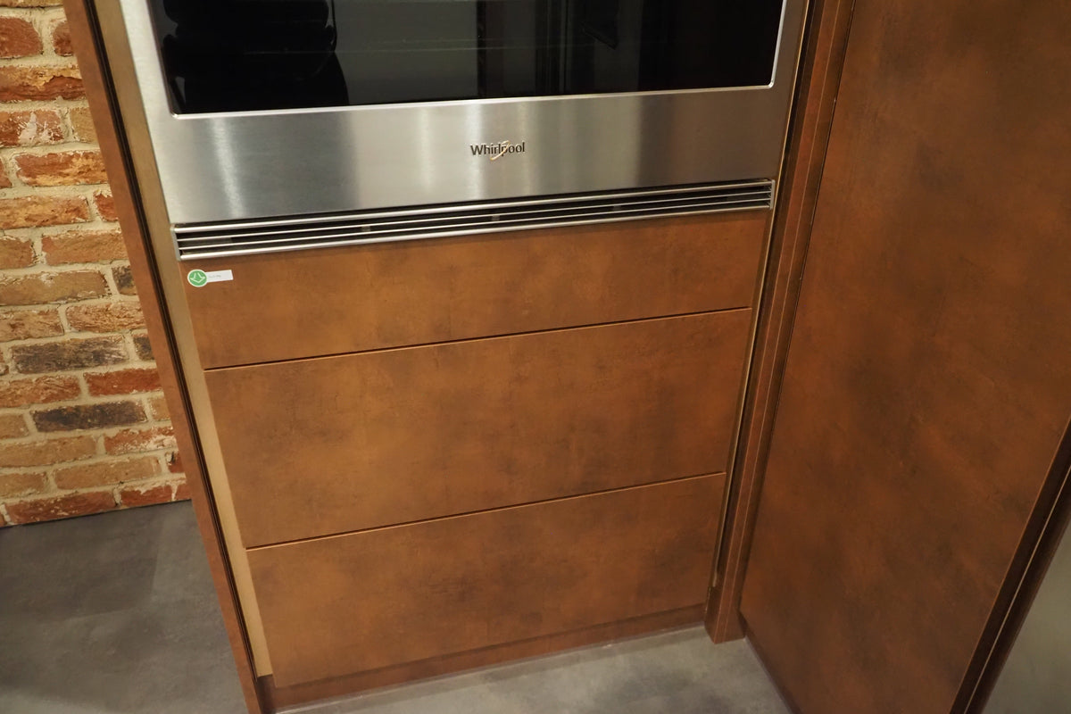 Wren Milano Modern Kitchen with Island & JennAir Appliances