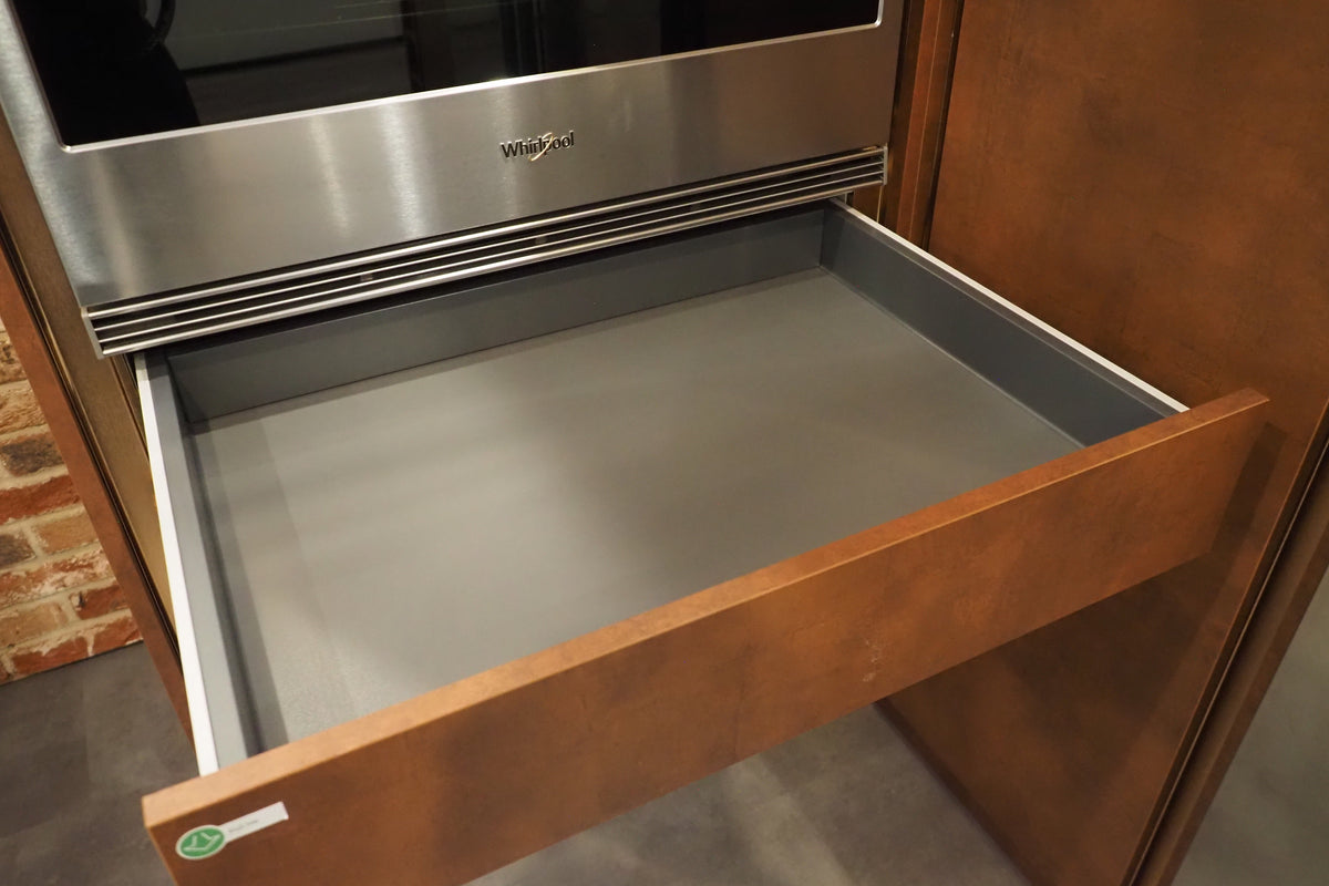 Wren Milano Modern Kitchen with Island & JennAir Appliances