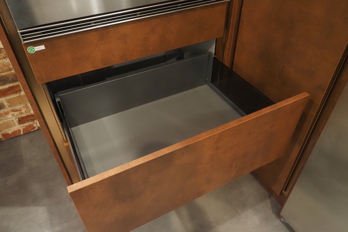 Wren Milano Modern Kitchen with Island & JennAir Appliances