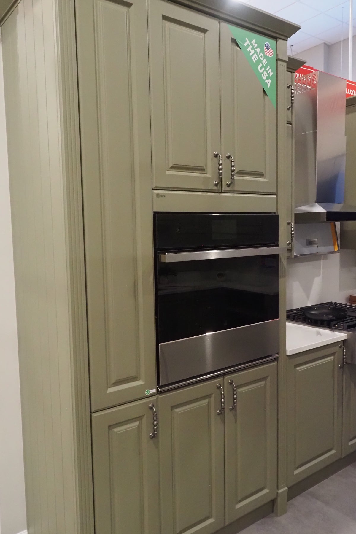 Wren Georgian Juratek Olive Green Matte Kitchen