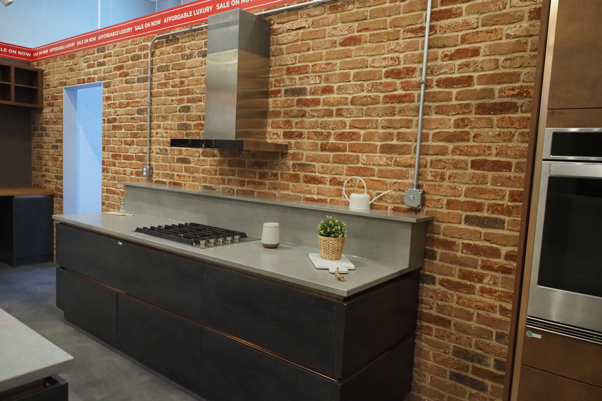 Wren Milano Modern Kitchen with Island & JennAir Appliances