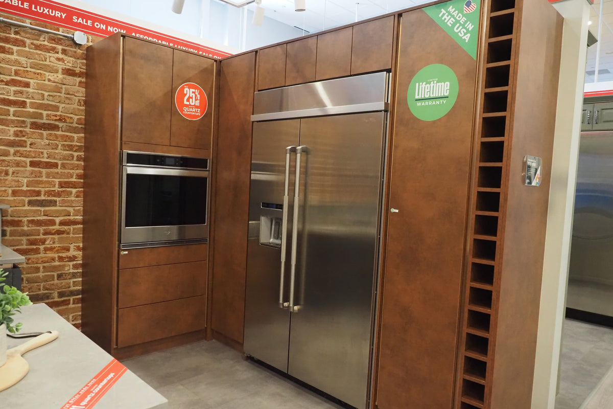 Wren Milano Modern Kitchen with Island & JennAir Appliances