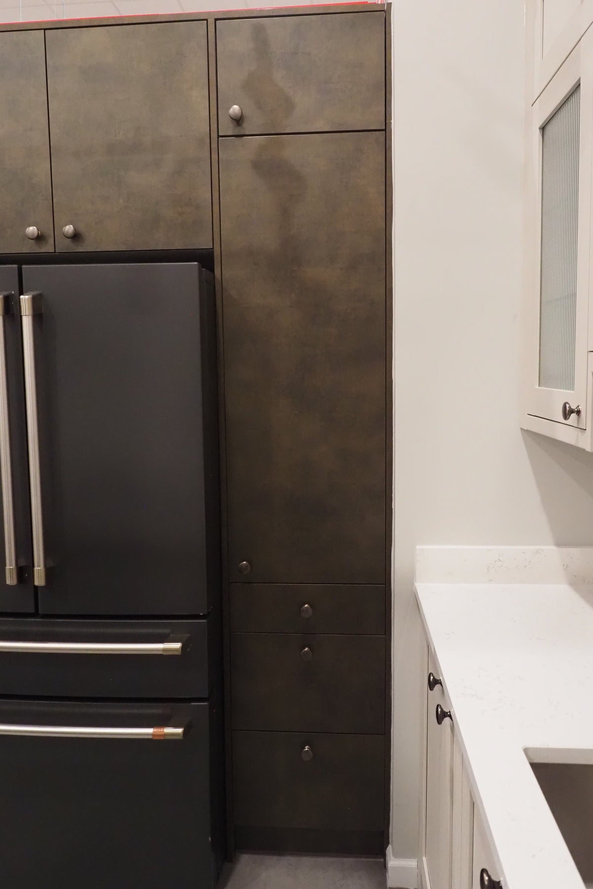 Wren Shaker Forest Classic and Metallic Bronze Matte Kitchen
