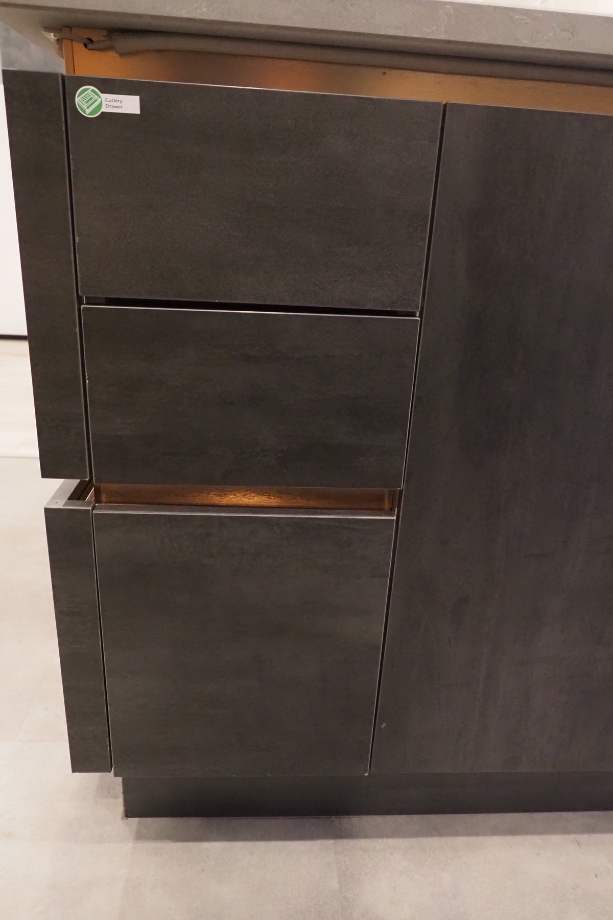 Wren Milano Modern Kitchen with Island & JennAir Appliances