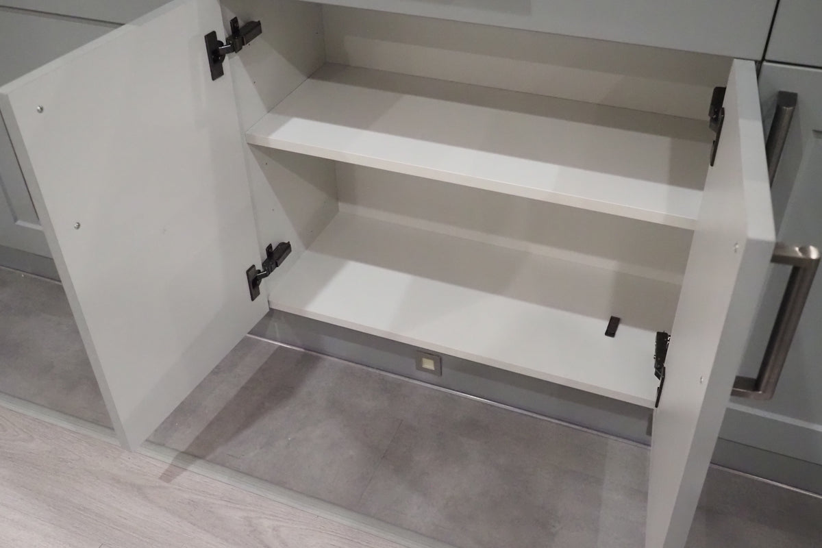 Wren Shaker Chelsea Juratek Dove Gray Matte Kitchen
