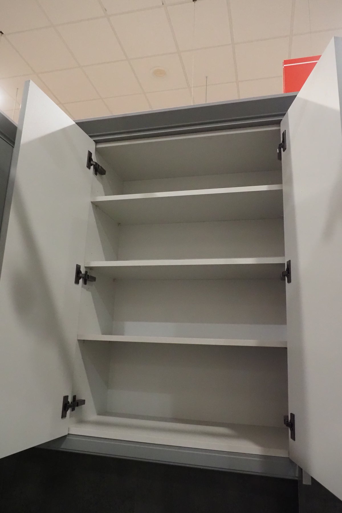 Wren Shaker Chelsea Juratek Dove Gray Matte Kitchen