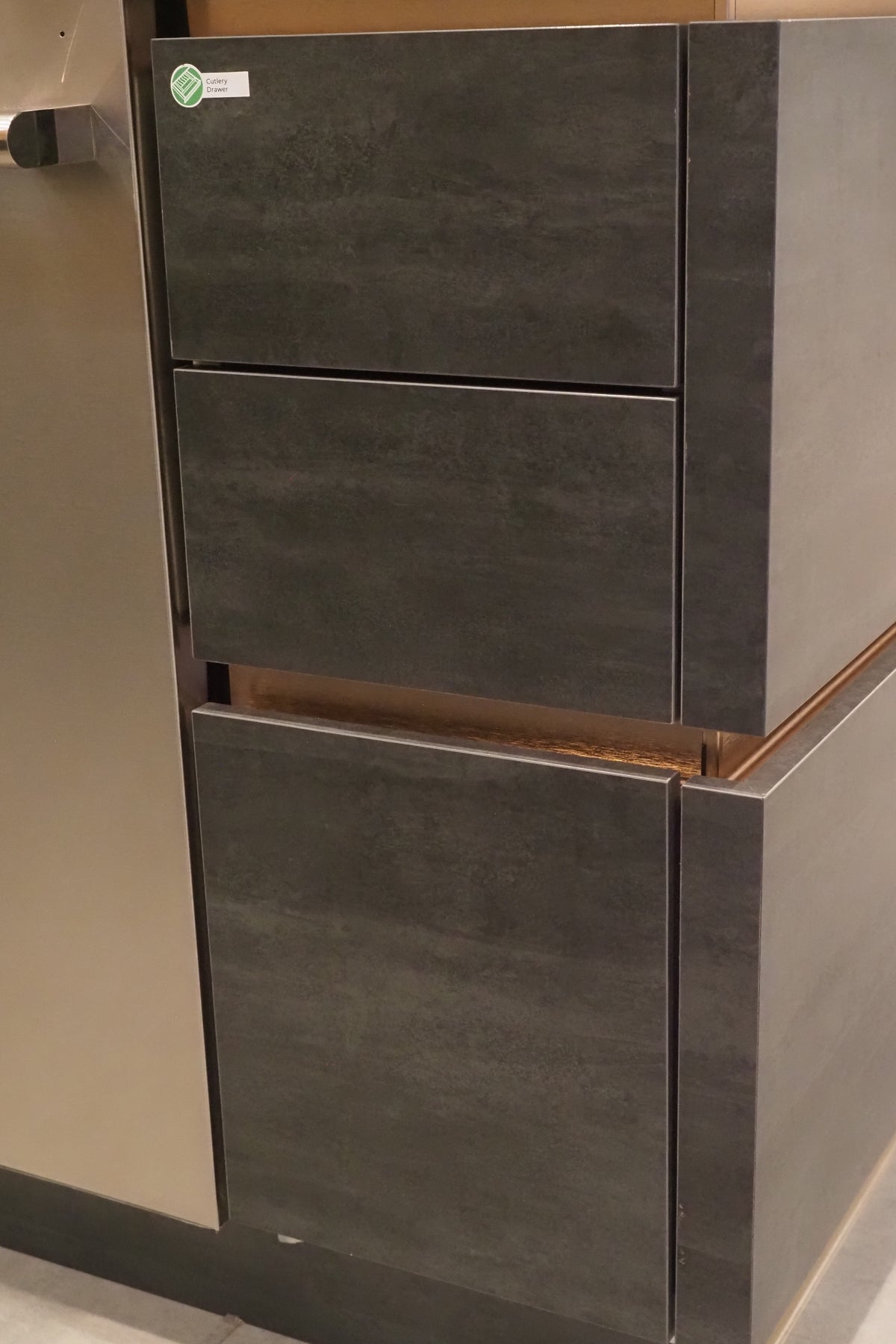 Wren Milano Modern Kitchen with Island & JennAir Appliances
