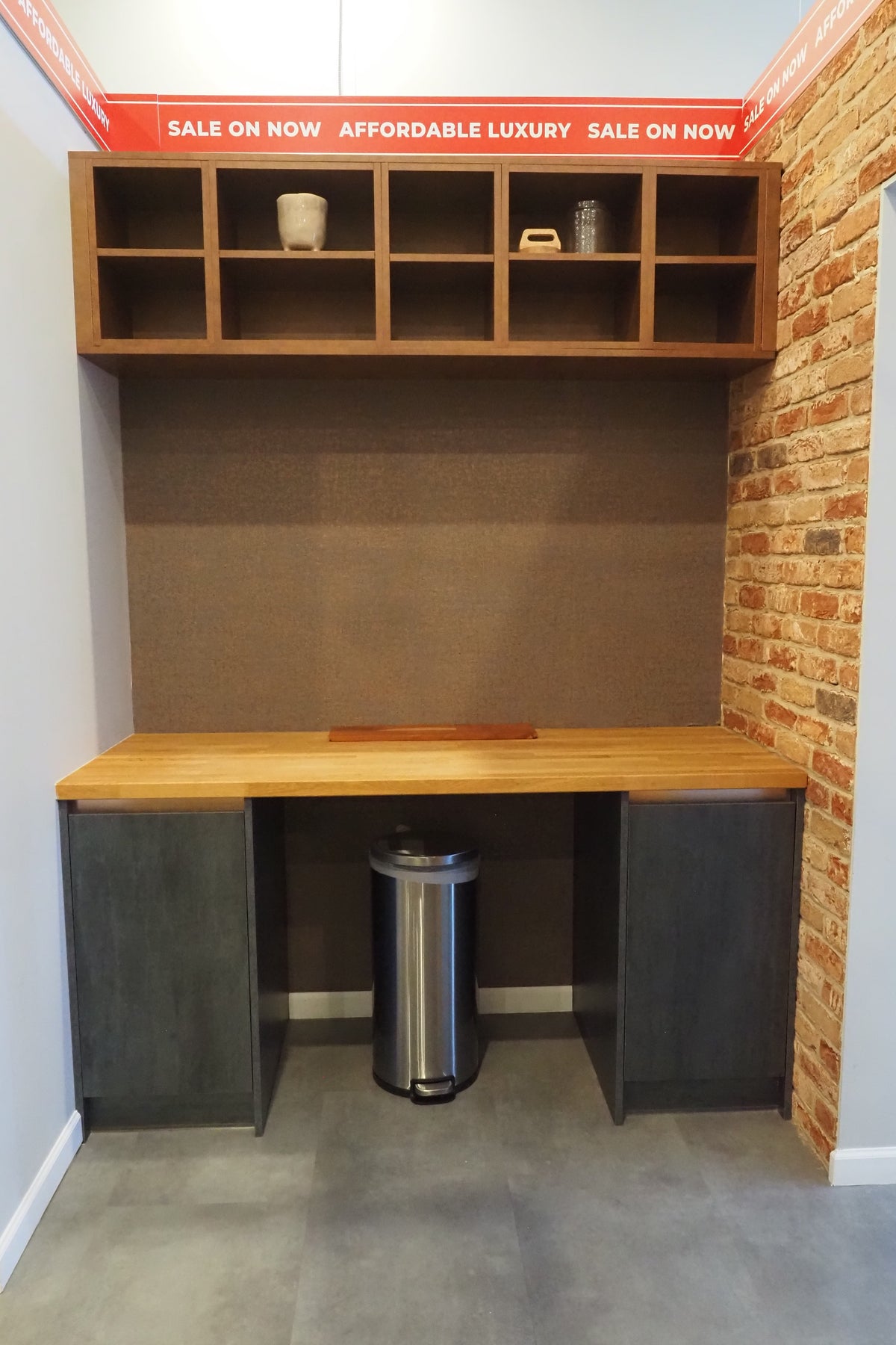 Wren Milano Modern Kitchen with Island & JennAir Appliances
