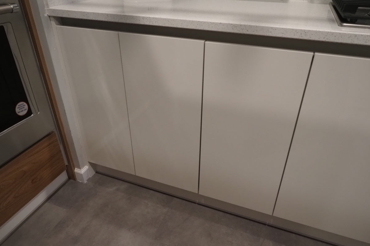 Wren Milano Ultra Bianco White Gloss Kitchen