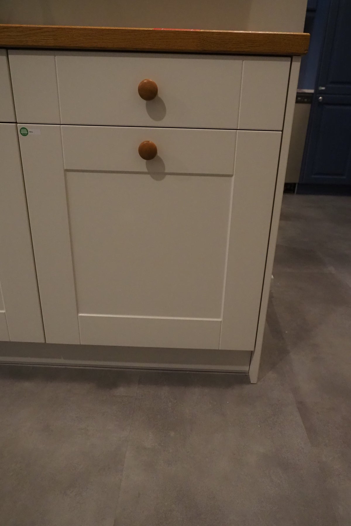 Wren Shaker Classic Cream Matte Kitchen