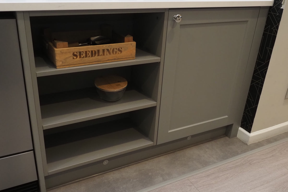 Wren Shaker White & Grey Matte Kitchen with KitchenAid Appliances