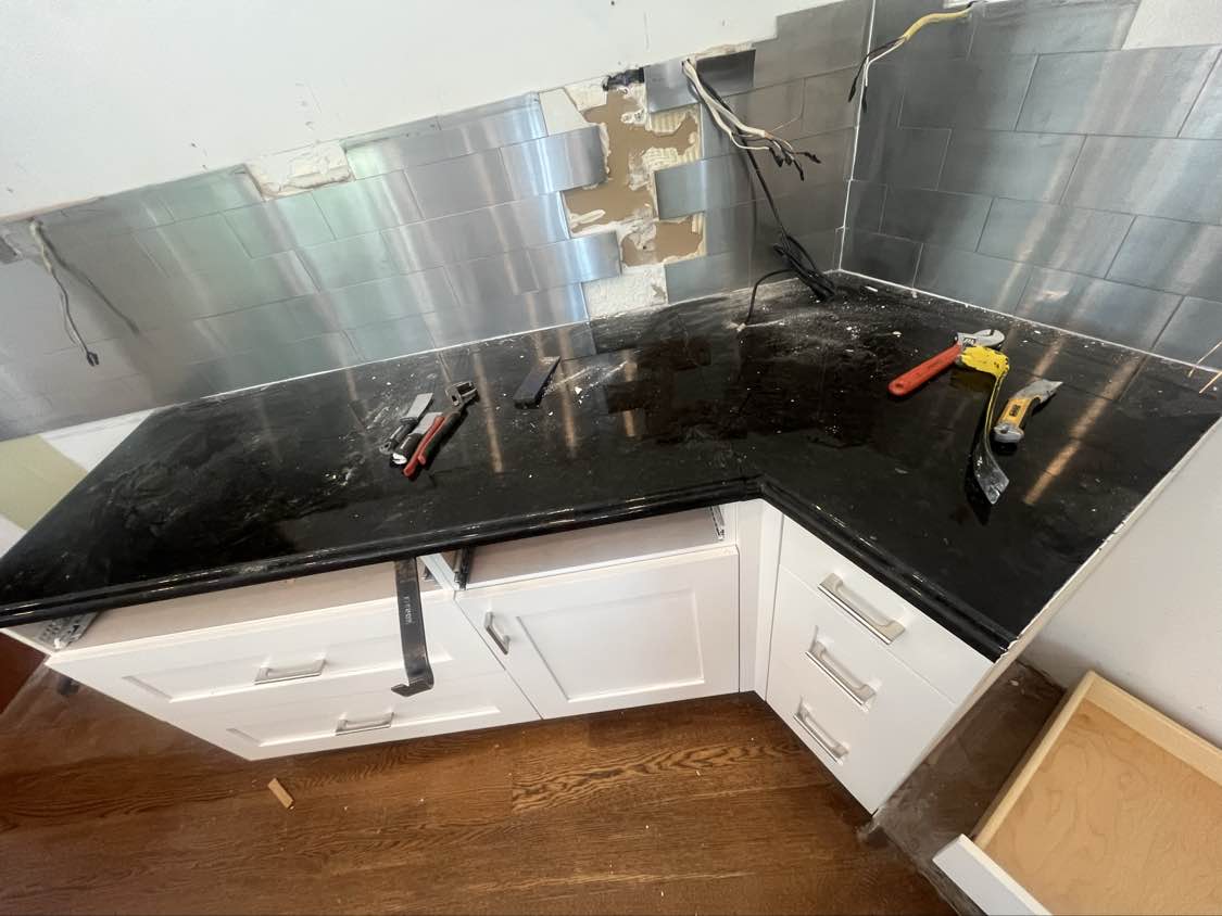 Rutt Transitional White Kitchen with Island, Wet Bar, Granite Countertops & Appliances