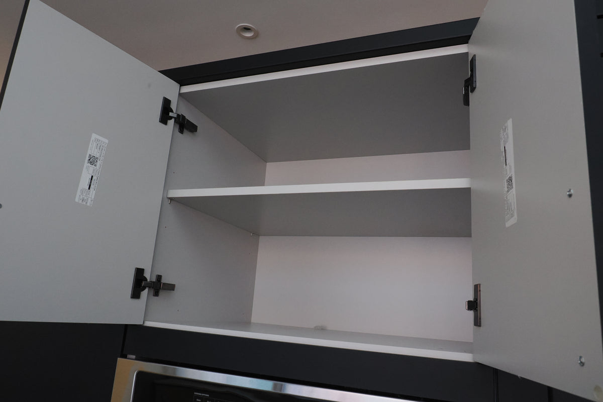 Wren Shaker Chelsea Juratek Black Kitchen with Island