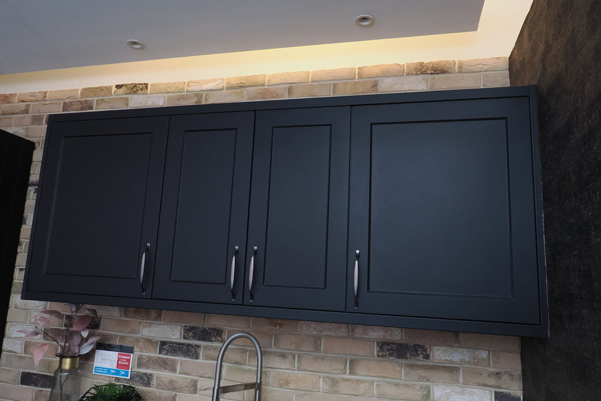 Wren Shaker Chelsea Juratek Black Kitchen with Island