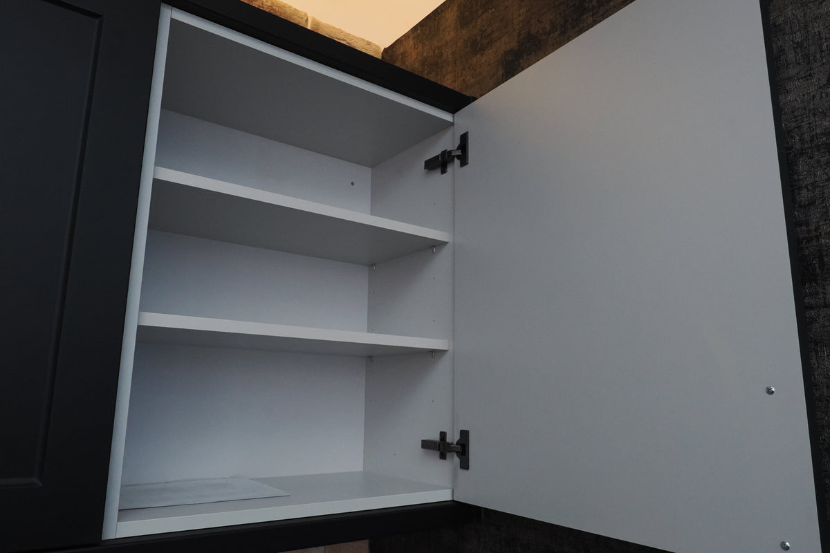 Wren Shaker Chelsea Juratek Black Kitchen with Island
