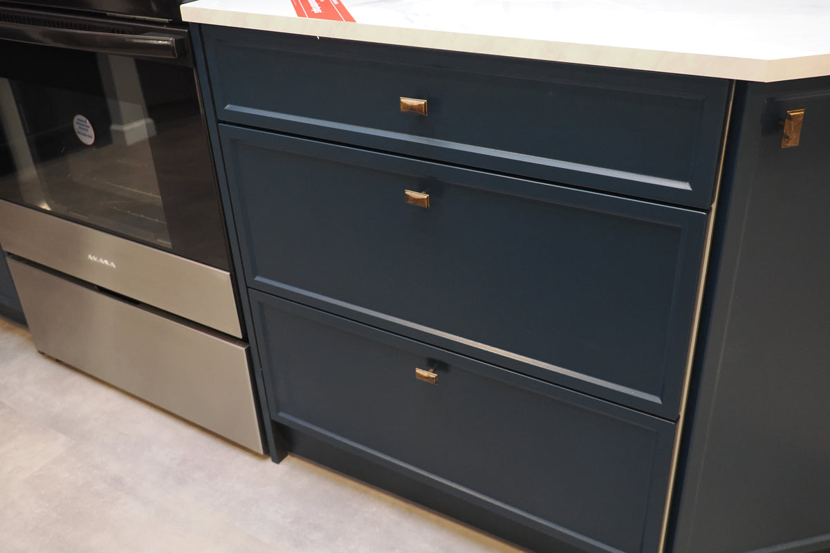Wren Shaker Navy Blue Kitchen Corner
