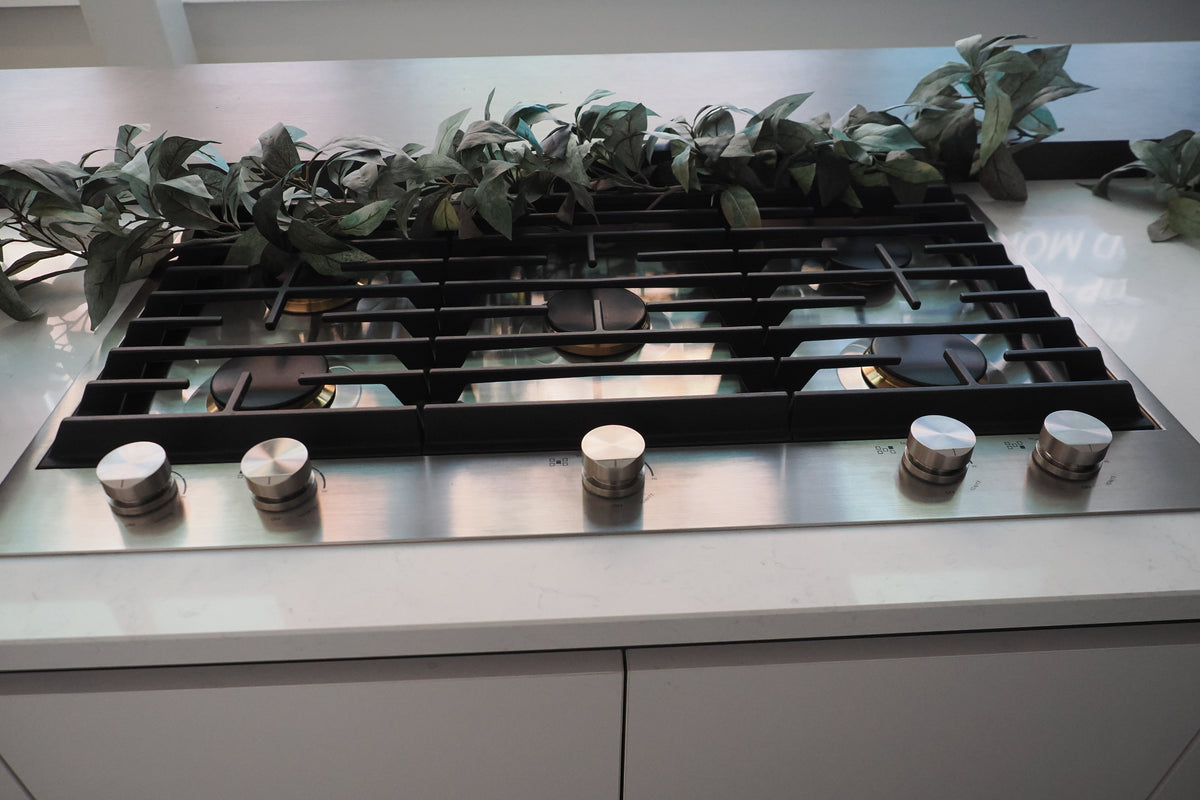 Wren Milano High Gloss White Kitchen with Island