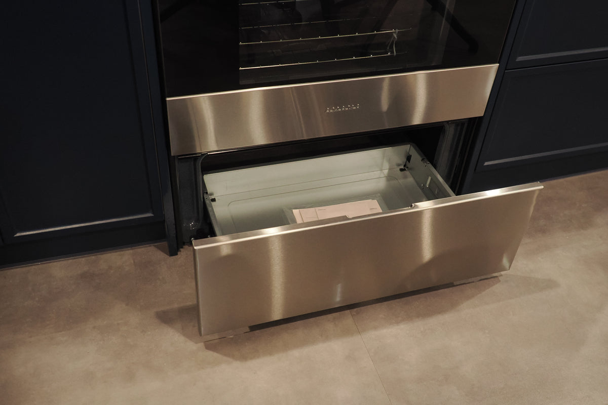 Wren Shaker Navy Blue Kitchen Corner